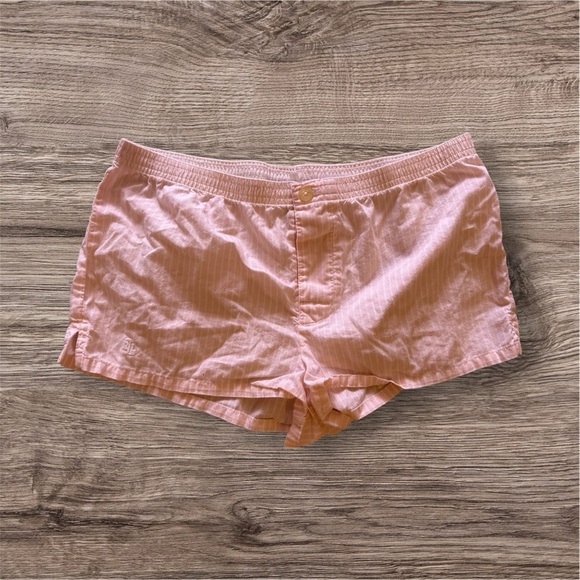 Ralph Lauren women's shorts in light pink with white stripes,  S. These short - Picture 2 of 12